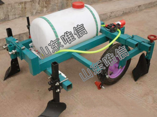 Plastic Mulching And Spraying Machine