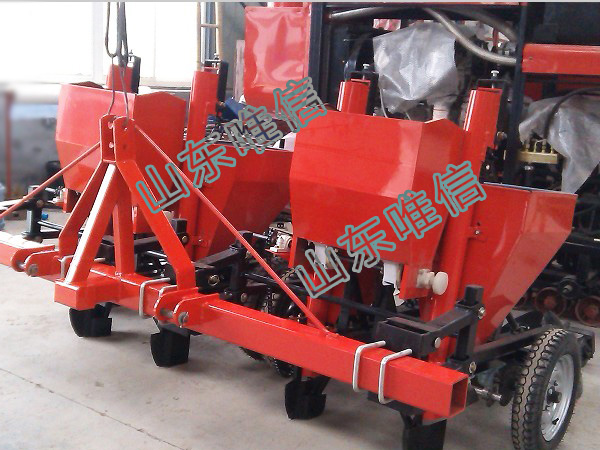 2CM-4/4A Four Row Potato Planter Farm Equipment