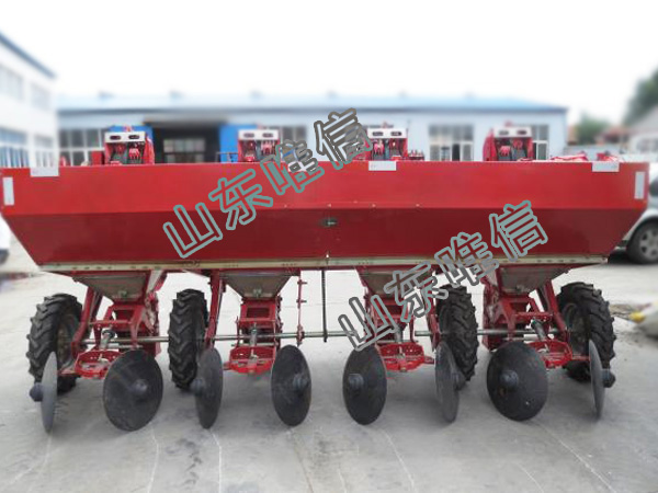 2CM-4/4A Four Row Potato Planter Farm Equipment