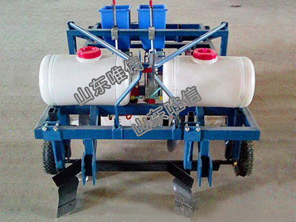 Peanut Planting Machine (Spread Fertilizer And Film Laminating )