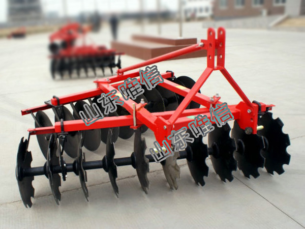 Heavy-Duty Disc Harrow