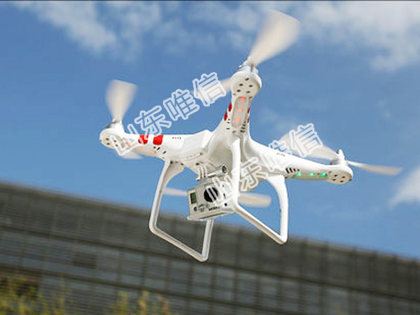 Phantom FC40 Quadcopter with Wi-Fi FPV Video Camera