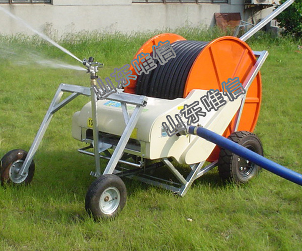 Mini Hose Reel Irrigation Machinery With Spray Gun For Crops