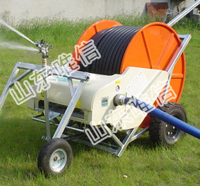 Mini Hose Reel Irrigation Machinery With Spray Gun For Crops