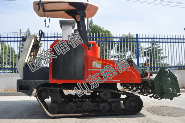 Self Propelled Rotary Cultivation Multi Purposes Farm Crawler Tractor