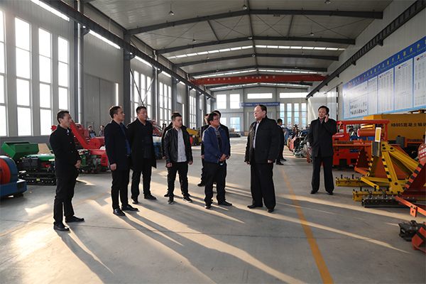 Warmly Welcome Xinjiang Yingjisha Economic Commission Leaders to Visit Shandong Weixin