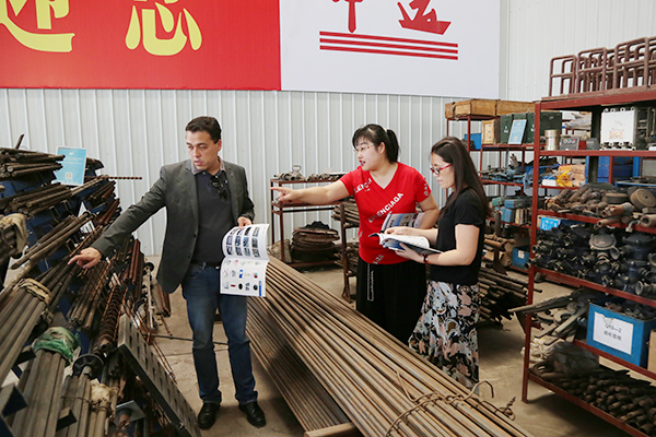 Warmly Welcomes Colombian Merchants To Visit Shandong Weixin For Purchase Steel Material