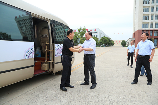 Warmly Welcome The Leaders Of the Ministry Of Industry And Information Technology And The Provincial Commission Of Economy And Information Technology To Visit Shandong Weixin