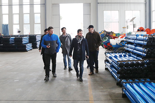 Warmly Welcome Czech Merchants To Visit Shandong Weixin To Inspect Procurement Equipment