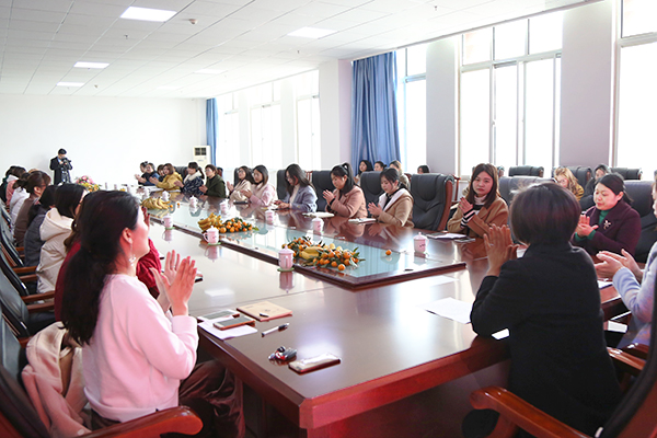 Shandong Weixin Hold A Symposium To Celebrate The March 8 Women's Day