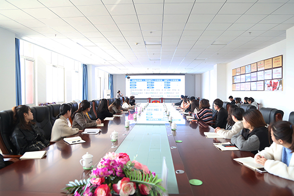 Shandong Weixin Human Resources Department Organizes Business Etiquette Training