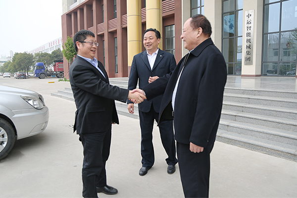 Warmly Welcome Beijing Expert Hu Changquan And His Entourage To Visit Shandong Weixin