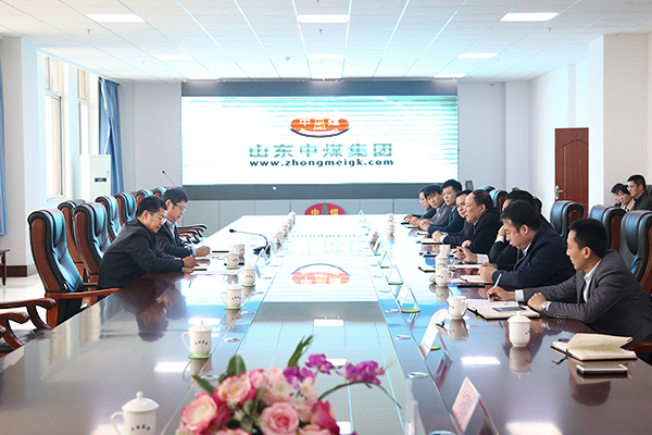 Warmly Welcome Beijing Expert Hu Changquan And His Entourage To Visit Shandong Weixin