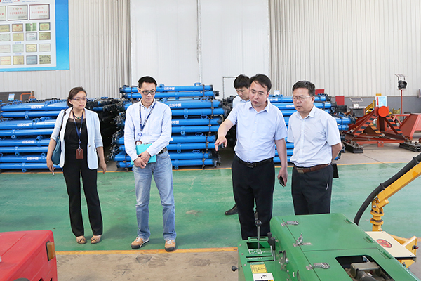 Warmly Welcome High-Tech Zone Science And Technology Innovation Bureau Leaders To Visit The Shandong Weixin