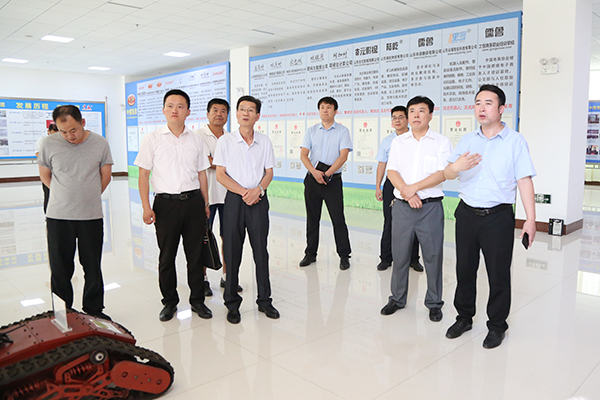 Warmly Welcome The Leaders Of Jining Technician College To Visit Shandong Weixin For Cooperation