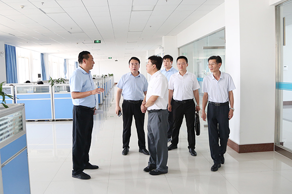 Warmly Welcome The Leaders Of Jining Technician College To Visit Shandong Weixin For Cooperation