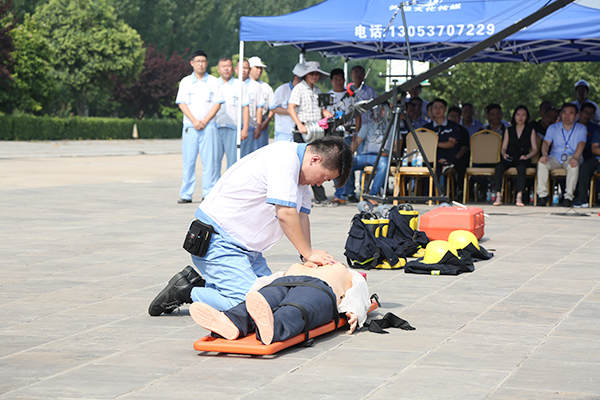 Shandong Weixin Was Invited To Emergency Rescue Drills For Hazardous Chemicals Accidents In Jining High-Tech Zone