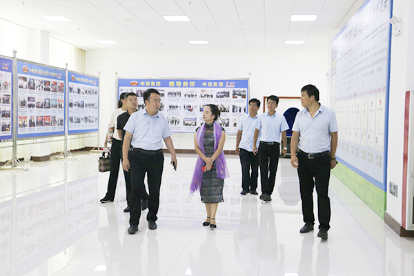 Warmly Welcome The Leaders Of The Jining Association For Non-Government Education To Visit Shandong Weixin