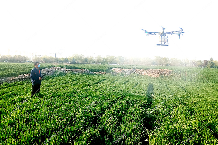 Shandong Weixin's 'Heike' Plant Protection UAV Flying Defense Service Helps Spring Grow