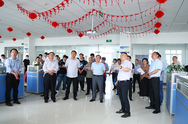 Warmly Welcome The Leaders Of Zibo Equipment Manufacturing Association To Visit Shandong Weixin