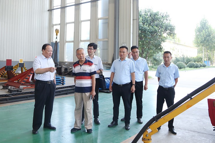 Warmly Welcome The Leaders Of Shandong Equipment Manufacturing Association To Visit Shandong Weixin