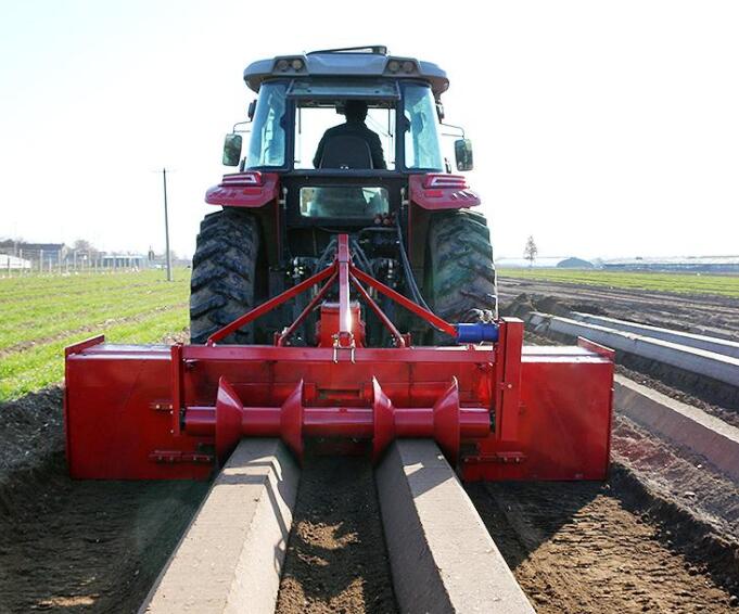 Common Reasons For The Seedling Ridging Film Mulching Machine To Break Off