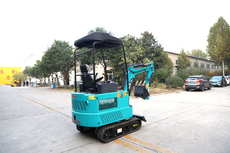 Shandong Weixin Sent Small Excavator To Guangdong